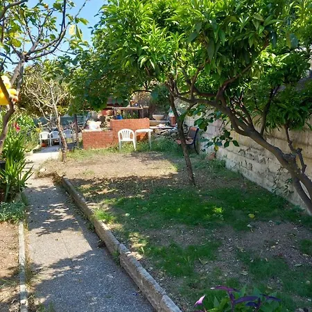 Mansarda Con Terrazza A Diano Diano Castello